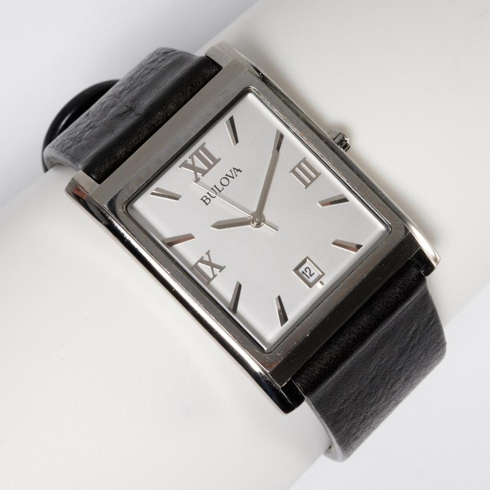 Bulova Mens Black Leather Strap Watch Stainless Steel Analog Wristwatch Working